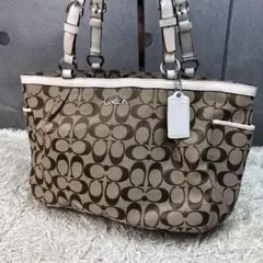 コーチ キャンバス トートバッグ 肩掛け 総柄