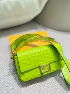 フェンディ トートバッグ
