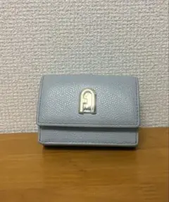 FURLAフルラ 三つ折り ウォレット 財布