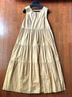 バナナリパブリック ノースリーブ ティアードワンピース ベージュsize6（L）