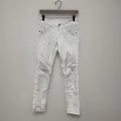 バックナンバー　ホワイトスキニーデニムパンツ