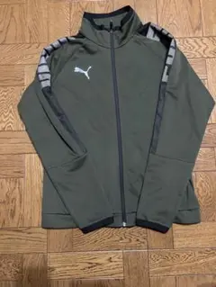 PUMA オリーブグリーン ジャージ