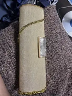 クラッチバック