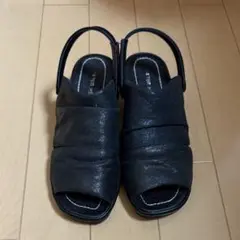 オープントゥサンダル　ブラック（ラメ入り）
