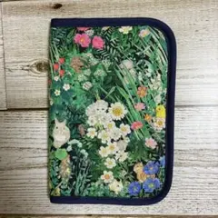 ユキエモン　ボタニカルフラワー　ハンドメイド　お薬手帳ケース