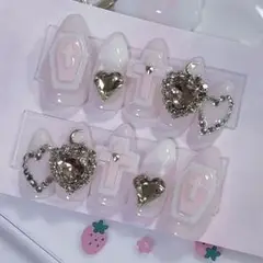 Item thumbnail for item 31a36a43-dfbc-4902-bc9b-d8b0250a80f7