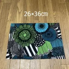 【正規品】26×36㎝　マリメッコ シールトラプータルハ ハギレグリーン