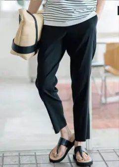 23区 【洗える】リネンレーヨンストレッチ テーパードパンツ