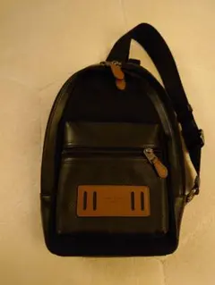 《美品》COACH ボディバッグ