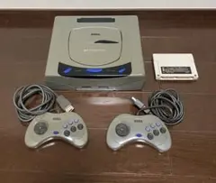SEGA セガサターン本体 HST-3200　、コントローラー2個【ジャンク品】