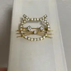 【美品】ネコ ブローチ ゴールド
