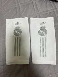 adidas アディダス　レガース　カバー　白