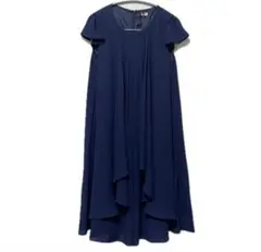 新品、未使用　Soareak フリル袖ワンピース　ネイビー