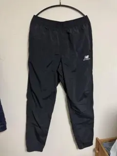 ニューバランス　ウインドパンツ　シャカパン