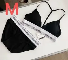 Calvin Klein 黒　ブラジャーショーツセット