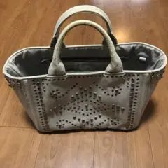 プラダ カナパトート グレー