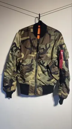 ALPHA INDUSTRIES アウター