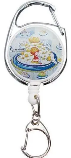 台湾限定製品　伸びるキーホルダー　定期入れやカードと併用して便利に！
