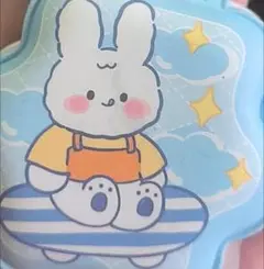 うさぎのキャラクター マスコット
