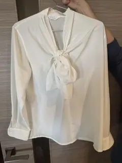 DIAS シフォンリボンブラウス