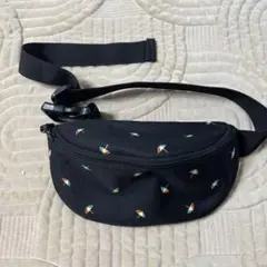 新品　未使用　アーノルドパーマー ボディバッグ 黒