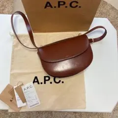 アーペーセー ショルダーバッグ