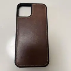 イタリアンレザーとプラスチックのiPhone13ケース