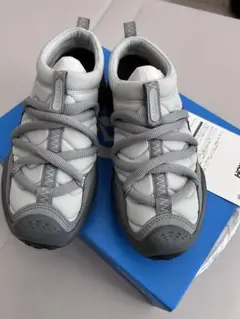 Item thumbnail for item 6259709b-bbc8-4a54-8eff-e86895903903