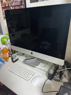 iMac 2019 27㌅ 5K i5 24GB ＋ 外付けm.2SSD 1TB