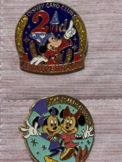 ディズニー ミッキー 1周年　2周年　非売品 記念　ピンバッジ　カードクラブ