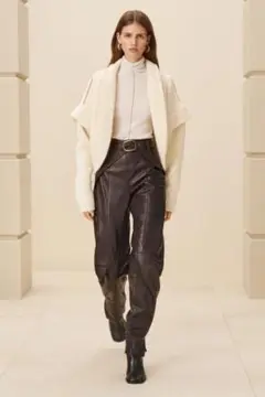 Item thumbnail for item 1be24ade-f2ce-45f0-b4ec-affb84c447cf