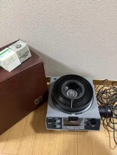 KODAK EXTAGRAPHIC III スライドプロジェクター 2025年最新】コダック EKTAGRAPHIC スライドプロジェクターの