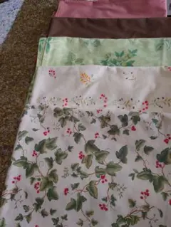シュガーレディー　140✖180cmテーブルクロス5枚