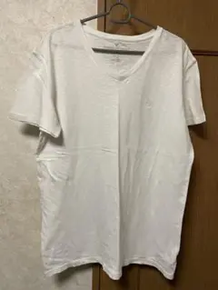 アメリカンイーグル　ホワイト Vネック Tシャツ