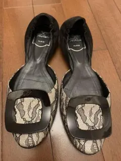 ロジェヴィヴィエ フラットシューズ