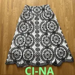 CI-NA スカート　M 柄　白黒　38サイズ