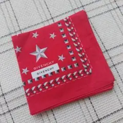 GIVENCHY レッド 星柄 ハンカチ
