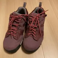 キャラバンレディース登山シューズ