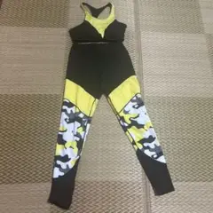 カモフラージュパターン スポーツブラとレギンスセットM