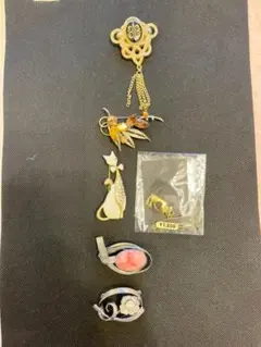いろいろなブローチ6点セット