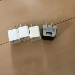Apple純正 USB電源アダプタ 2個と他二つのアダプター（折りたたみ式）