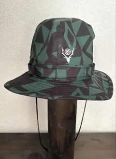 Item thumbnail for item e9b44e6e-a71c-46ae-bad0-cb1efef98c3b