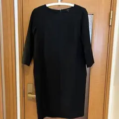 COMME CA ISM コムサイズム　黒 長袖 膝丈ワンピース