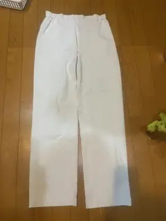 Item thumbnail for item fb0c8f2c-8539-47f6-acc0-093c3b8cd58d