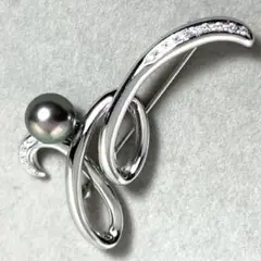 【18-8】【MIKIMOTO】パール ダイヤ ブローチ D0.19ct