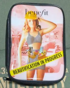 ベネフィット　benefit　化粧ポーチ　コスメポーチ【新品未使用】