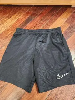 Nike ハーフパンツ 黒