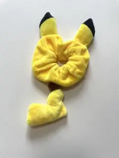 新品⭐︎ピカチュウ シュシュ⭐︎ポケモン ヘアアクセ ヘアアクセサリー 送料込み