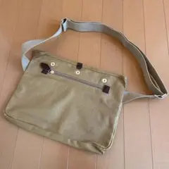 ショルダーバッグ