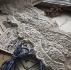 ✴︎【増量中】ロイヤルring ホワイト